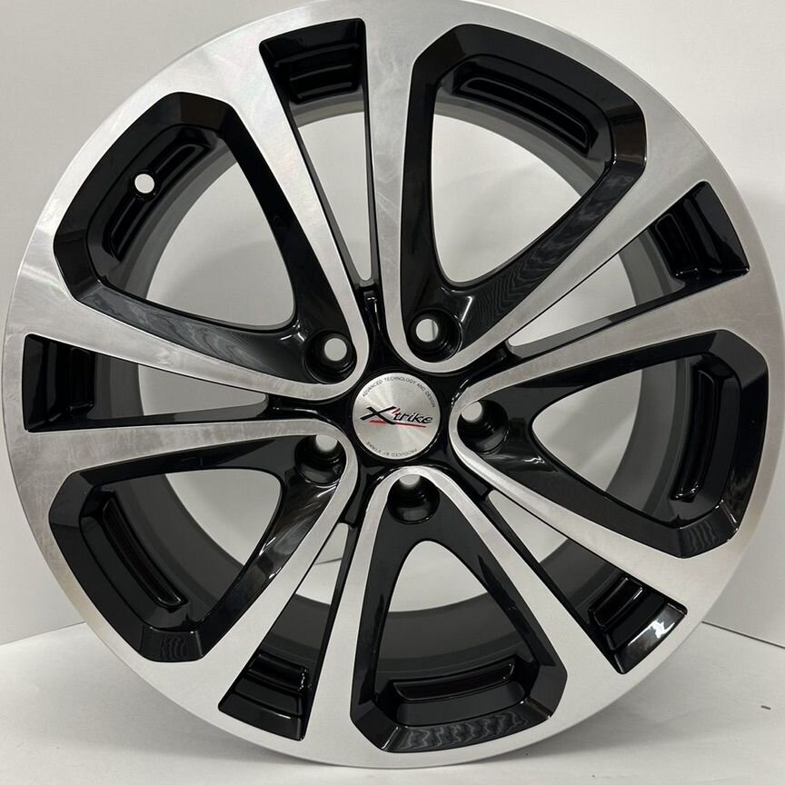Литые диски X'trike X-113M 7×R17 5×114.3