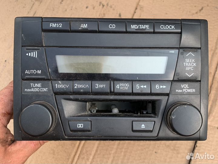 Магнитола штатная mazda familia bj