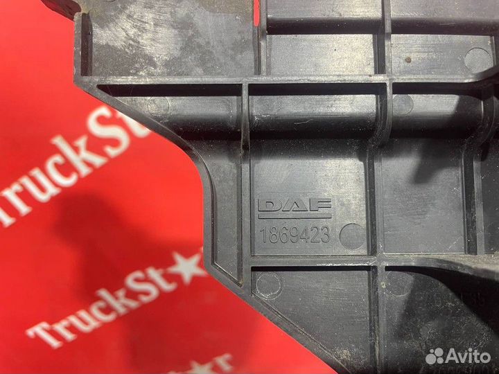 Защита радиатора основного Daf XF106