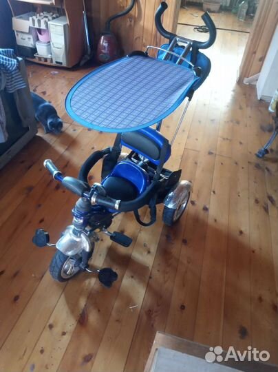 Детский трехколесный велосипед