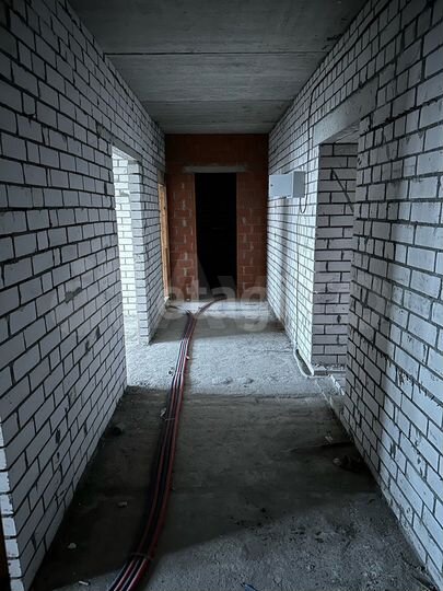 2-к. квартира, 63 м², 2/9 эт.