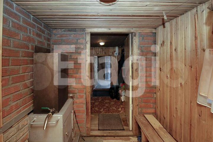 Дача 30 м² на участке 9 сот.