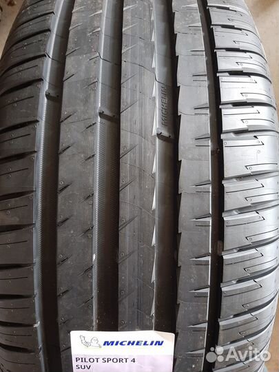 Michelin Pilot Sport 4 SUV 255/40 R21 102Y