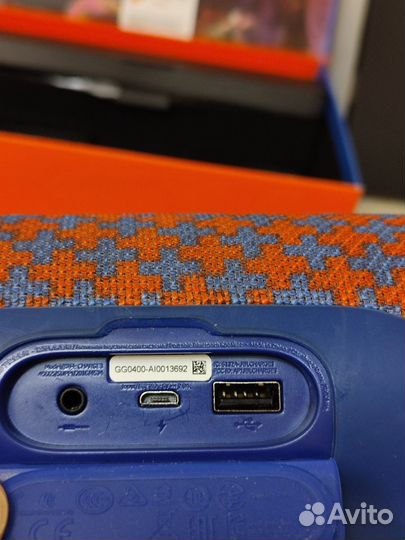 Колонка jbl charge 3 бу