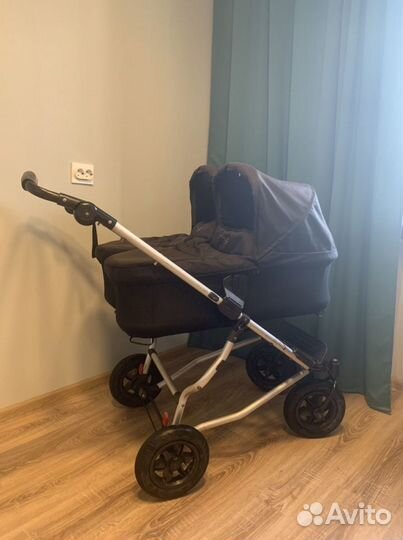 Коляска для двойни mountain buggy duet