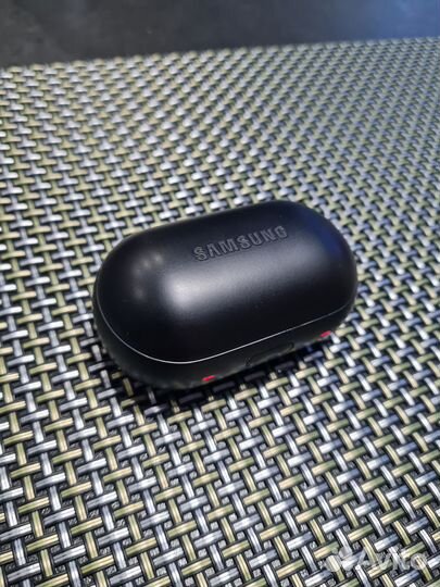 Наушники Samsung Gear iconX