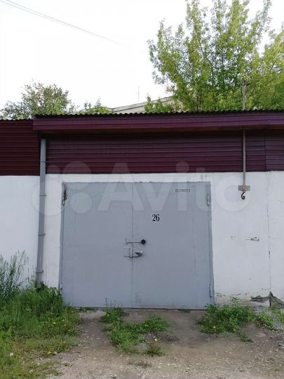 Гараж, > 30 м²