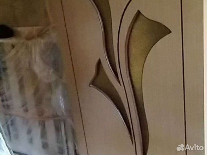 Двери 2 полотна почти одинаковых в рассрочку