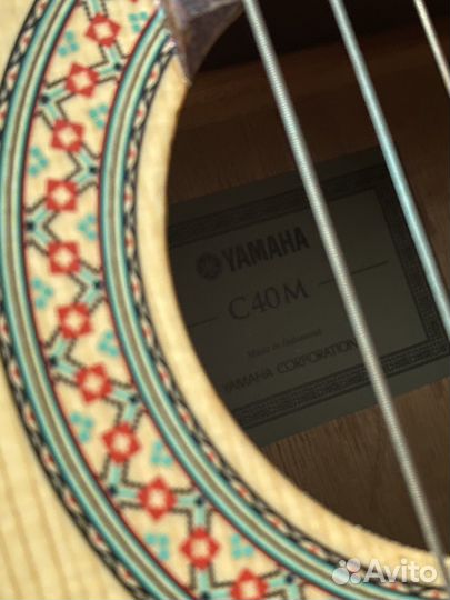 Гитара yamaha c40m