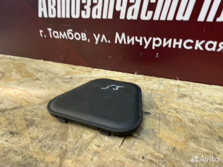 Накладка жабо LADA Vesta