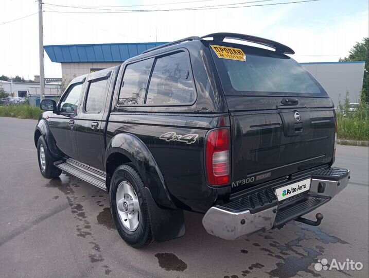 Nissan NP300 2.5 МТ, 2008, 280 000 км