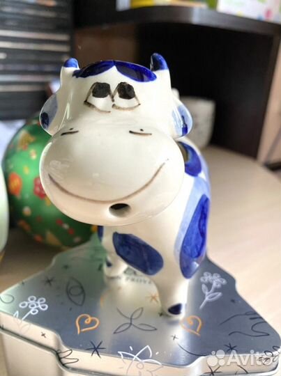 Молочник, сливочник Корова фарфор, ручная работа