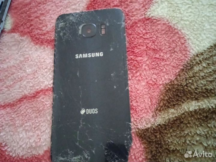 Samsung Galaxy S7 Edge, 4/64 ГБ