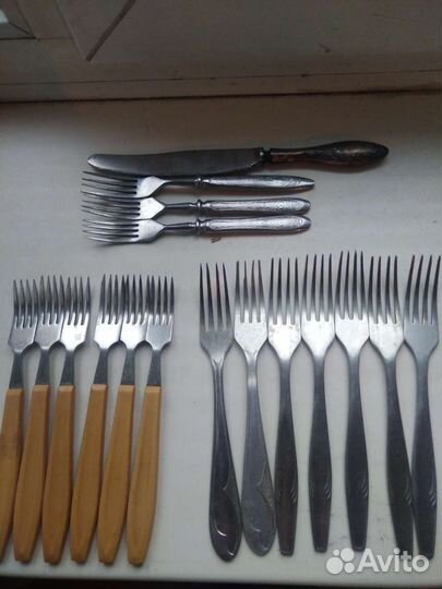 Набор: ножи, вилки