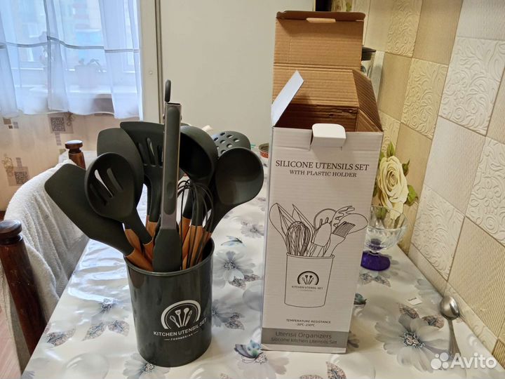 Набор столовых принодлежностей новый