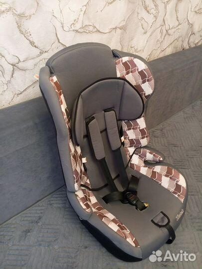 Детское автокресло