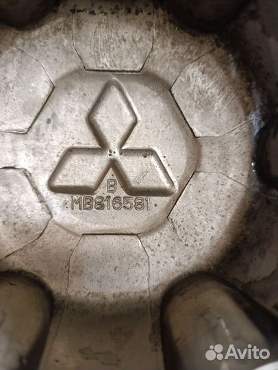 Колпаки на колёса на Мицубиси Паджеро спорт 1 к96