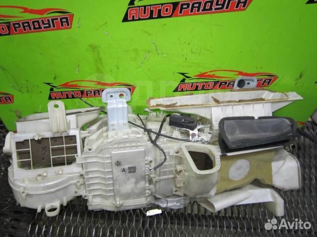 Корпус печки toyota mark 2