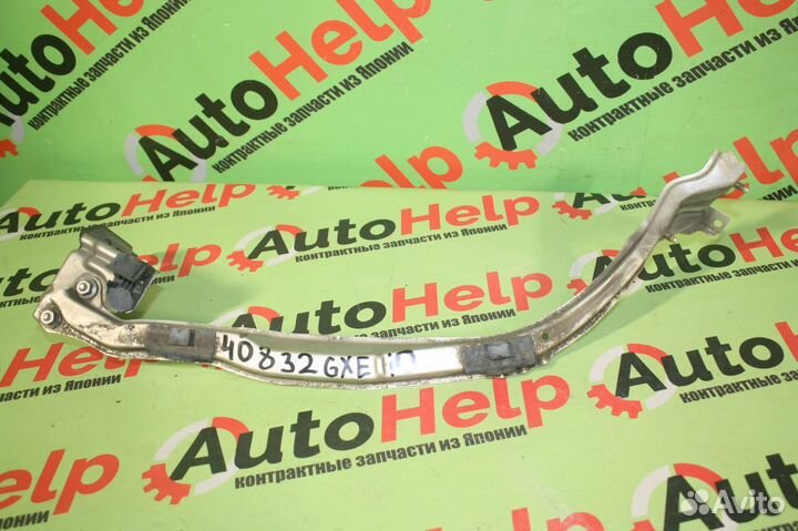 Ресничка toyota altezza GXE10 передняя левая