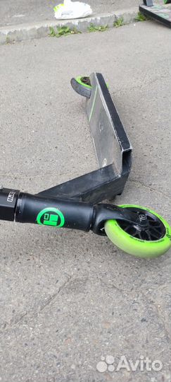 Трюковой самокат Hipe