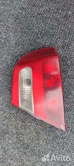 Фонарь задний правый Mitsubishi Carisma 1 седан