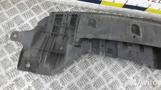 Юбка нижняя toyota prius XW30 (98Z16G401)