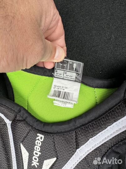 Нагрудник хоккейный детский