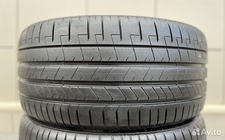 Pirelli P Zero PZ4 L.S. 315/35 R21