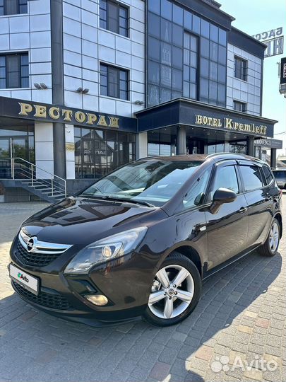 Opel Zafira, 2013