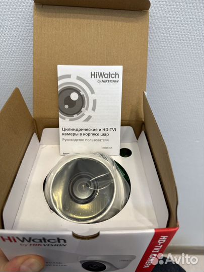 Видеокамера купольная Hiwatch DS-T233 2,8 mm