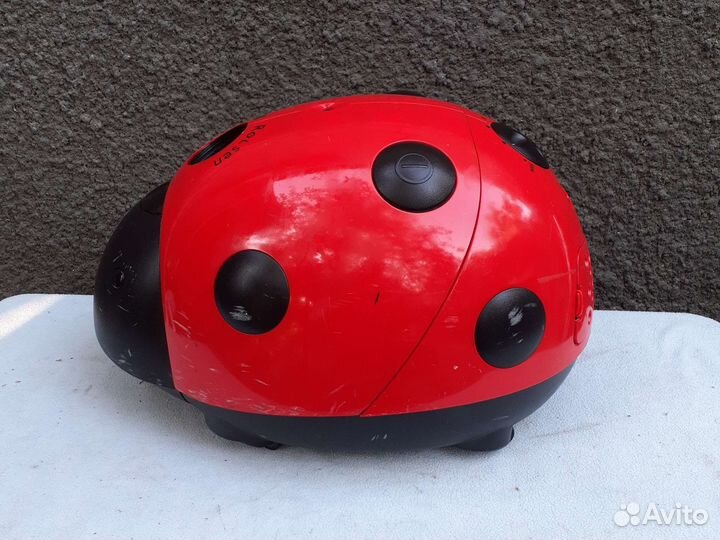 Пылесос Rolsen 1400 Ватт