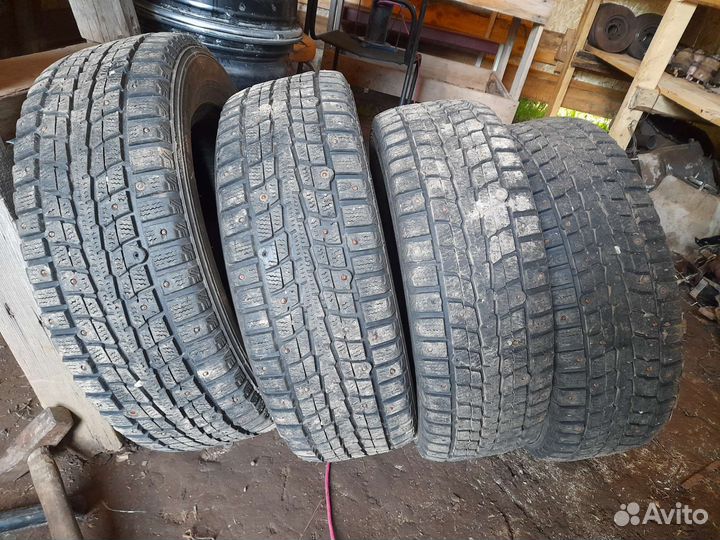 Dunlop SP Winter Ice 01 195/65 R15