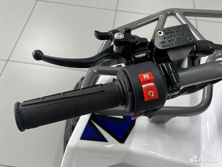 Квадроцикл hammer 125 Белый
