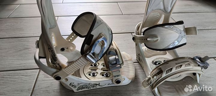 Крепления для сноуборда salomon M
