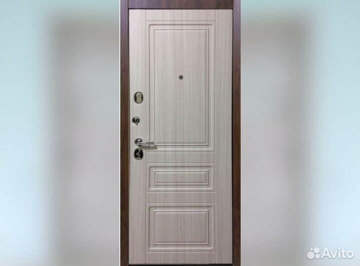 Входная дверь новая от производителя