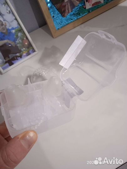 Накладки на грудь силиконовые для кормления чикко