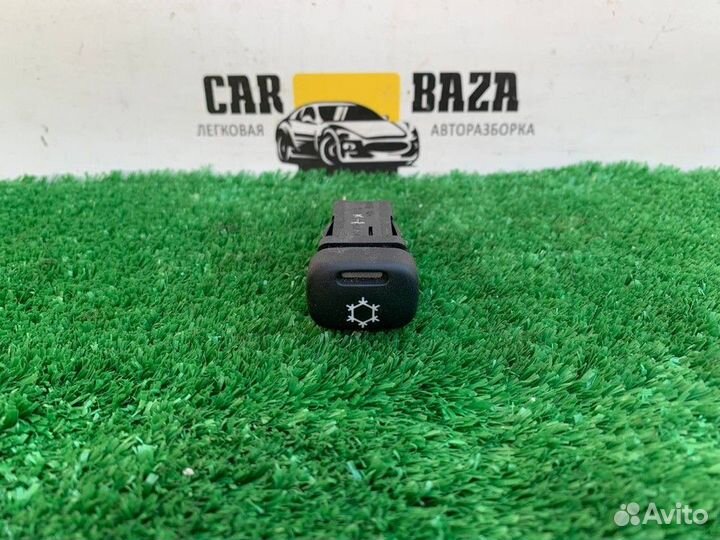 Кнопка кондиционера Chevrolet Niva