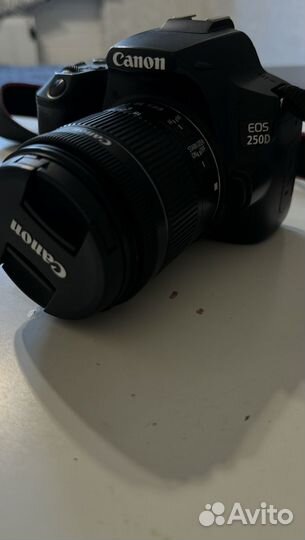 Фотоаппарат canon EOS 250D
