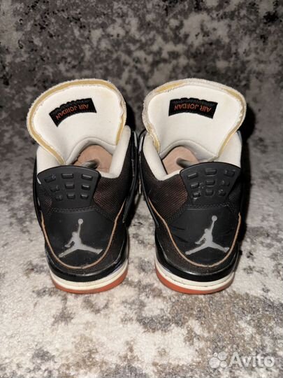 Jordan 4 Starfish Retro