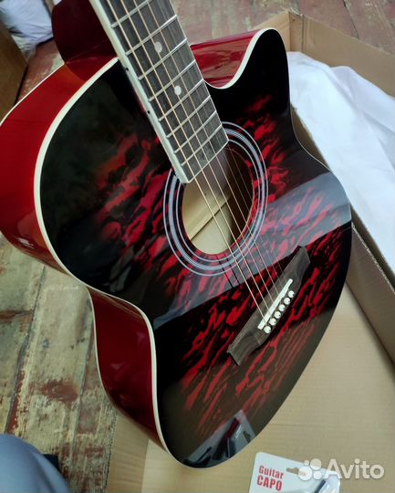 Акустическая гитара