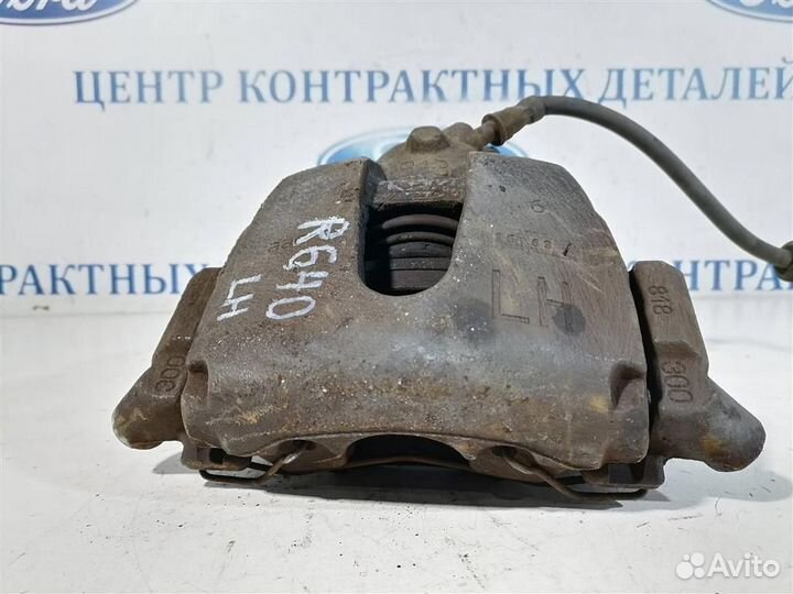 Суппорт передний левый Ford Focus 2 2005-2008