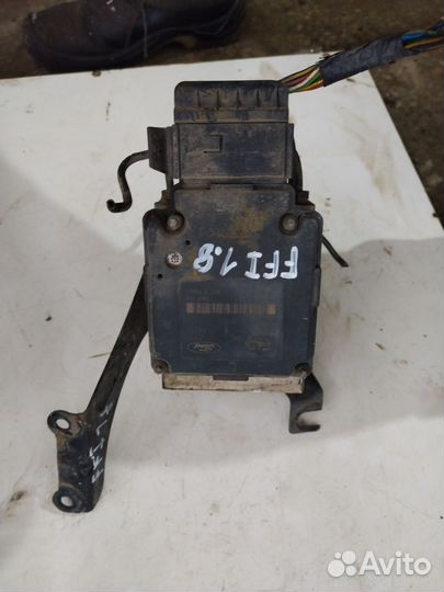 Блок ABS Ford focus 1 1.8 eydc