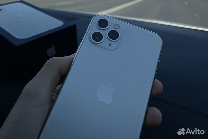 iPhone 11 Pro, 256 ГБ