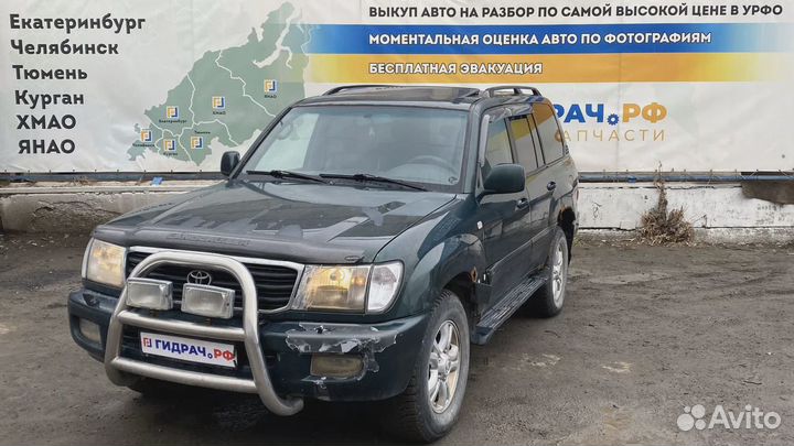 Молдинг заднего крыла правого Toyota Land Cruiser
