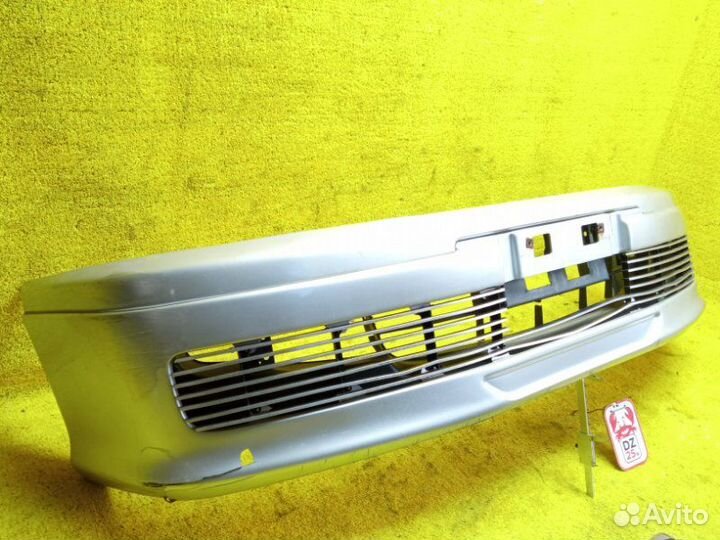 Бампер передний Toyota Ipsum