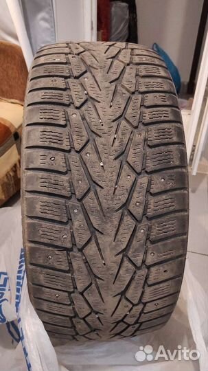 Nokian Tyres Hakkapeliitta 7 245/45 R18