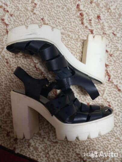 Босоножки женские 39 размер натуральная кожа