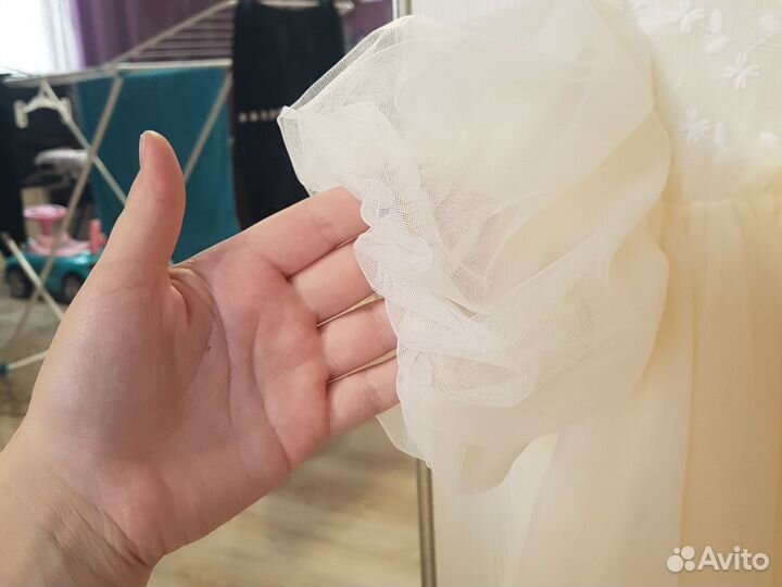 Платье для девочки праздничное