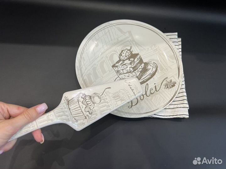 Тарелка для торта