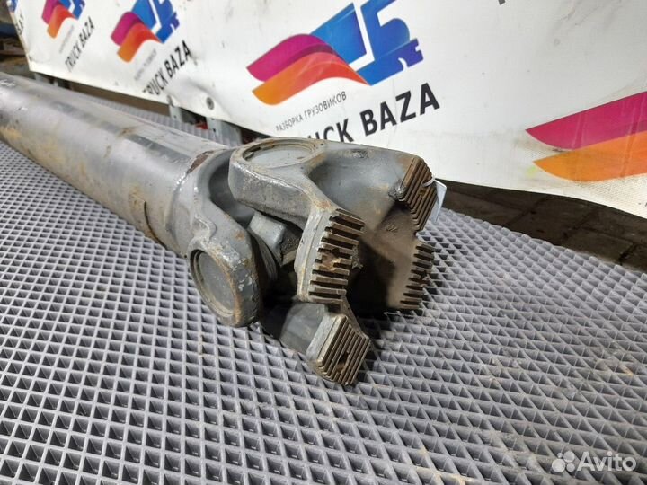 Вал карданный 1690 мм Daf XF105